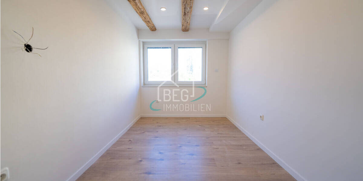 Mehrfamilienhaus, Wohnhaus Gaildorf / Eutendorf Eutendorf - 6 Zimmer, 114 m&sup2;, 379.000&euro; | Angebot:26389075