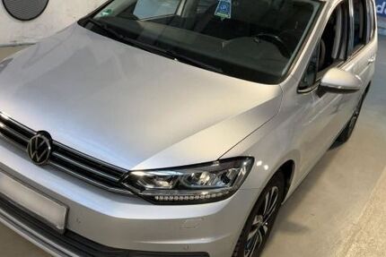 VW Touran 78.600 km 23.997 &euro; Linsengericht 63589