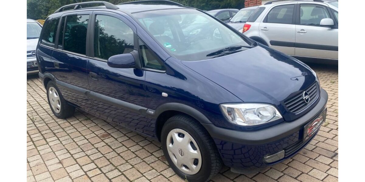 Opel Zafira 97.000 km 3.999 &euro; Haiterbach 72221