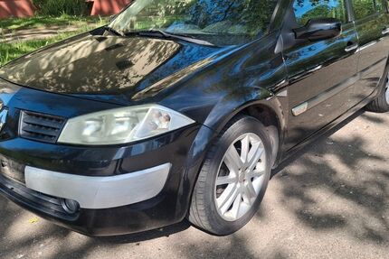 Renault Megane 132.000 km 1.699 &euro; lahr 77933