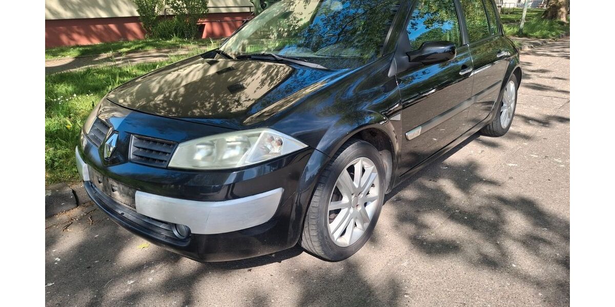 Renault Megane 132.000 km 1.699 &euro; lahr 77933