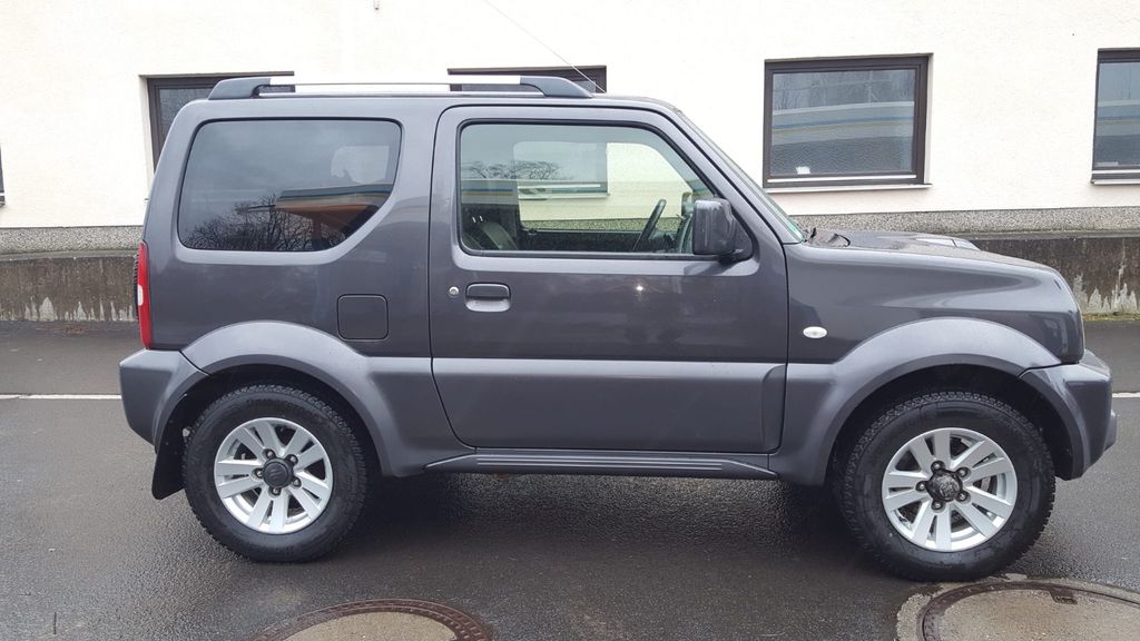 Suzuki Jimny 122.500 km 10.900 &euro; Grebenhain 36355