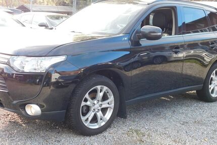 Mitsubishi Outlander 196.582 km 6.999 &euro; Mülheim 45473