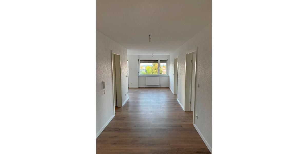 Etagenwohnung Villingen-Schwenningen Schwenningen - 3.5 Zimmer, 90 m&sup2;, 319.950&euro; | Angebot:27096345