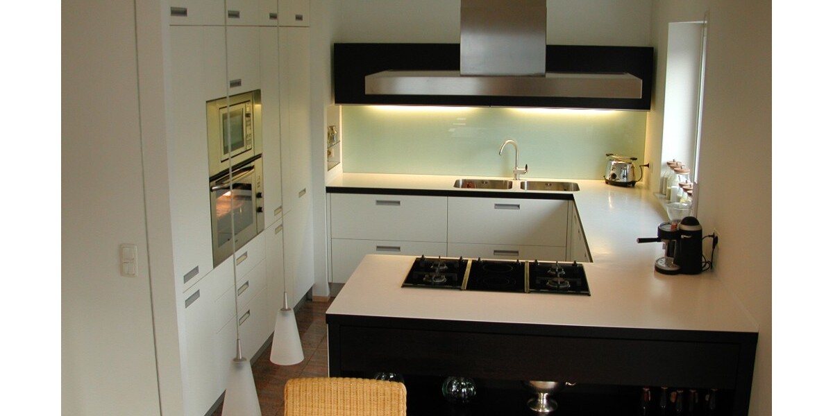 *Wohnkomfort auf allen Ebenen - ruhige Lage - moderne Ausstattung* 6 zimmer