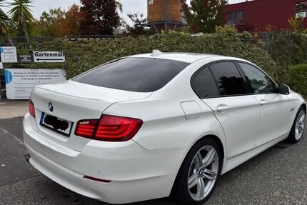 BMW 523 226.490 km 11.500 &euro; Frankfurt am Main 60311
