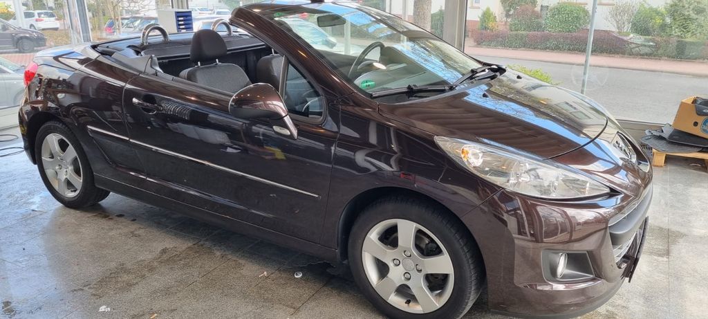 Peugeot 207 84.750 km 5.900 € Waldems 65529