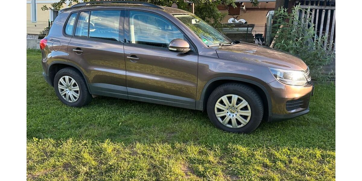 VW Tiguan 137.000 km 9.950 &euro; Ebern 96106