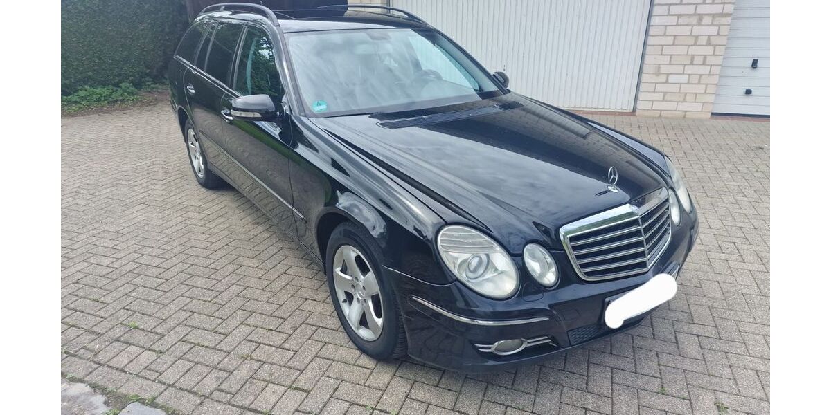 Mercedes-Benz E 280 297.000 km 4.950 &euro; Barntrup 32683