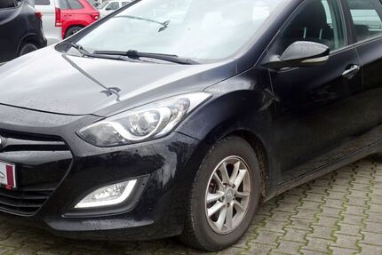 Hyundai i30 131.098 km 4.980 € Burgstädt 09217