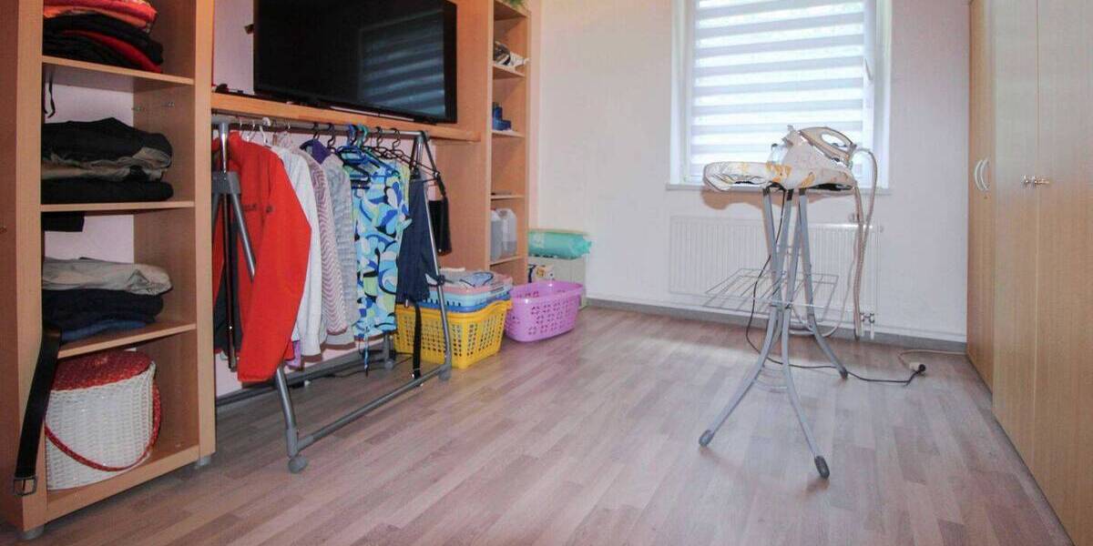 Einfamilienhaus Albstadt Ebingen - 9 Zimmer, 180 m&sup2;, 219.000&euro; | Angebot:26909485