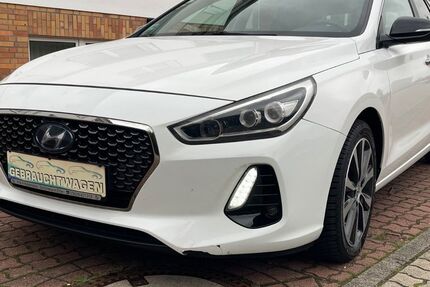 Hyundai i30 70.969 km 9.999 &euro; Schönebeck/Elbe 39218