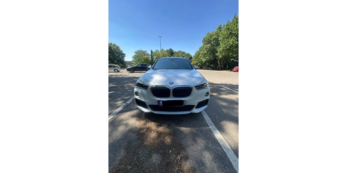 BMW X1 144.000 km 20.800 &euro; Essen 45257
