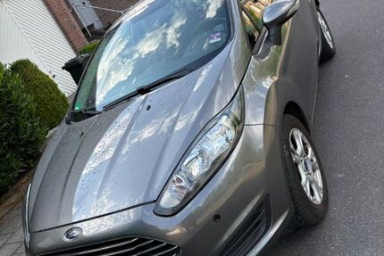 Ford Fiesta 89.300 km 6.299 &euro; Mönchengladbach 41239