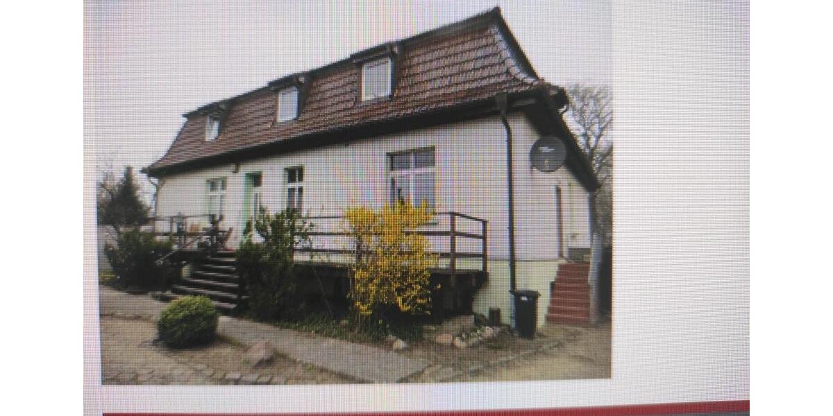 Erdgeschoßwohnung Putlitz - 3 Zimmer, 115 m&sup2;, 860&euro; | Angebot:26084293