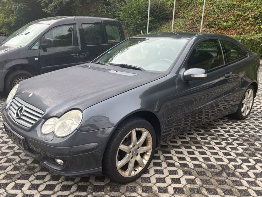 C 200