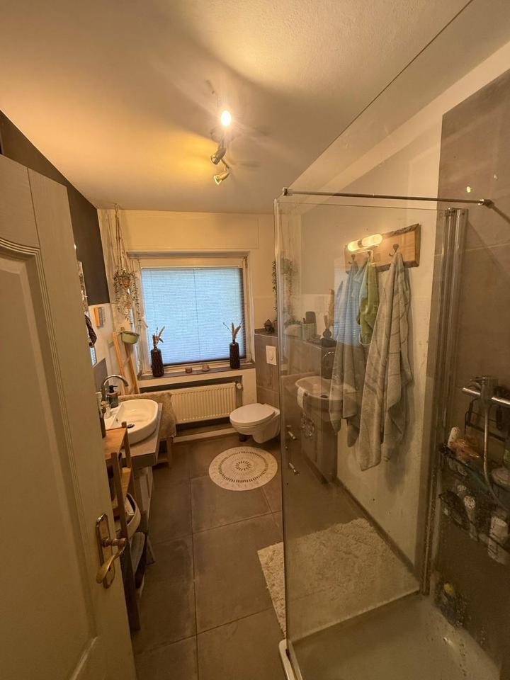 Schöne DreiZimmerwohnung im 1. Obergeschoss