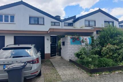 Haus Obertshausen - 4 Zimmer, 132 m&sup2;, 1.900&euro; | Angebot:25293724