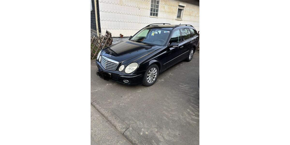 Mercedes-Benz E 220 358.000 km 2.300 &euro; Steffenberg 35239