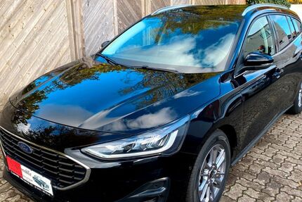 Ford Focus 64.000 km 17.400 &euro; Neumünster 24536