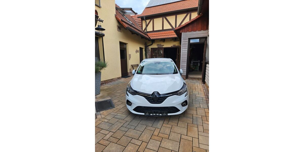 Renault Clio 61.300 km 10.499 &euro; Bürgel 07616