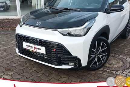 Toyota Andere 2.500 km 29.939 &euro; Dettingen 88451