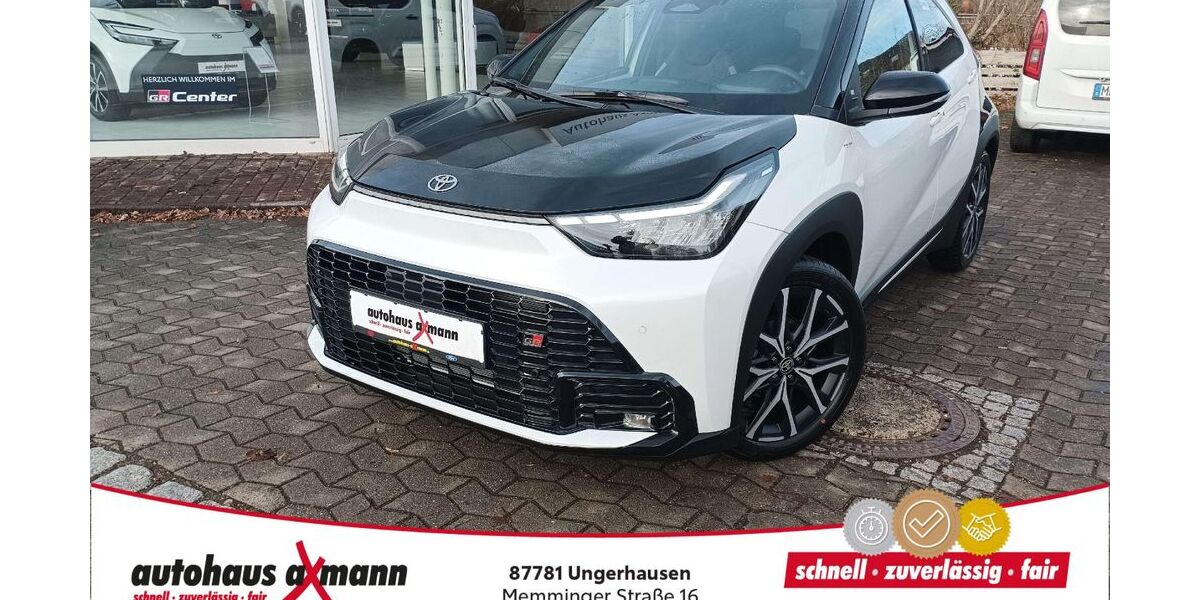 Toyota Andere 2.500 km 29.939 &euro; Dettingen 88451