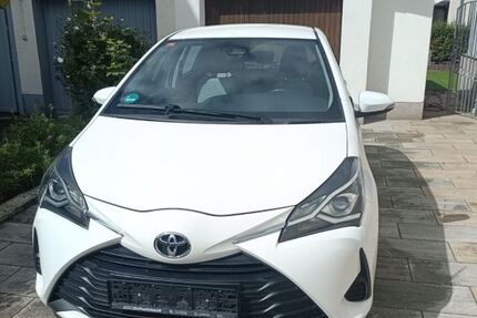 Toyota Yaris 52.000 km 9.900 &euro; Weil am Rhein 79576