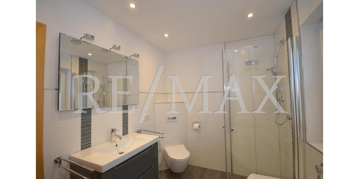 Einfamilienhaus Idstein - 8 Zimmer, 160 m&sup2;, 2.800&euro; | Angebot:24224492