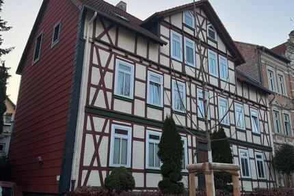 Haus Halberstadt - 12 Zimmer, 400 m&sup2;, 290.000&euro; | Angebot:26552251