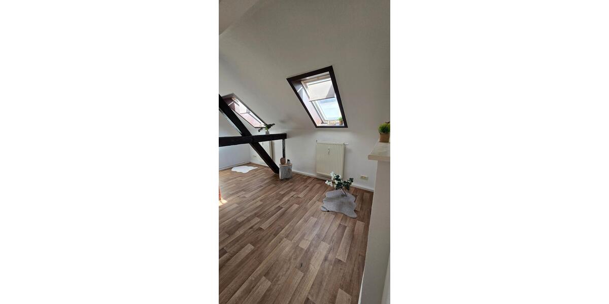 Etagenwohnung Schönebeck (Elbe) - 2 Zimmer, 67 m&sup2;, 371&euro; | Angebot:25056080