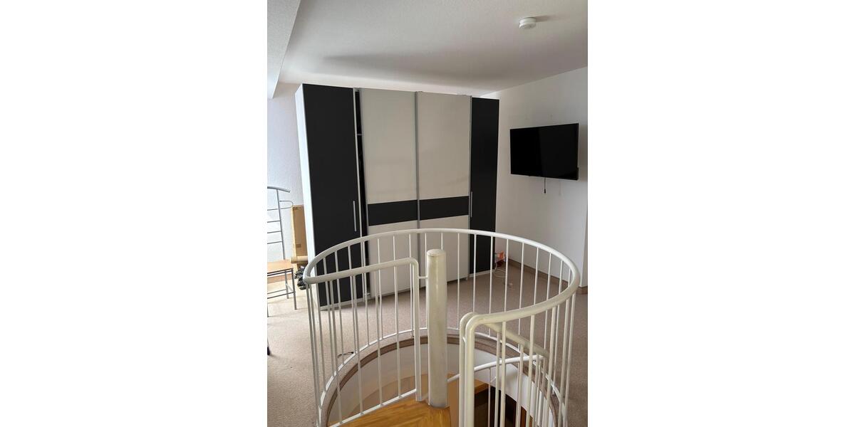 Charmante 2-Zimmer-Maisonettewohnung im Grünen mit Südbalkon, EBK und Stellplatz 2 zimmer