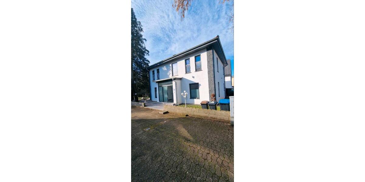 Einfamilienhaus Leidersbach - 5 Zimmer, 143 m&sup2;, 1.900&euro; | Angebot:26126456