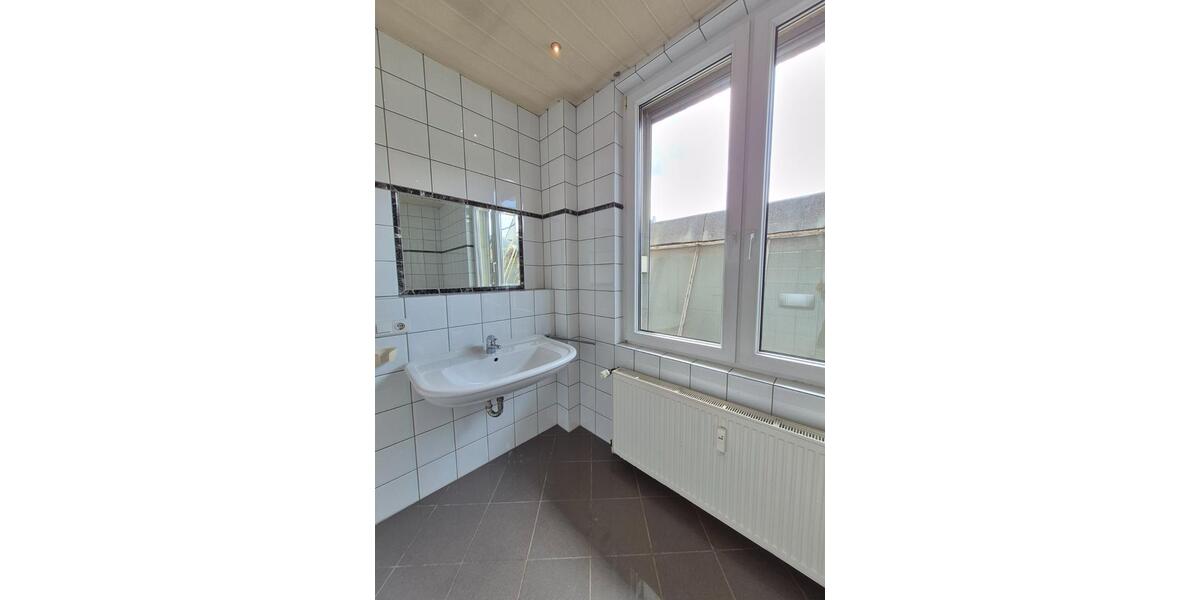 Einfamilienhaus Krefeld - 8 Zimmer, 316 m&sup2;, 565.700&euro; | Angebot:26387724