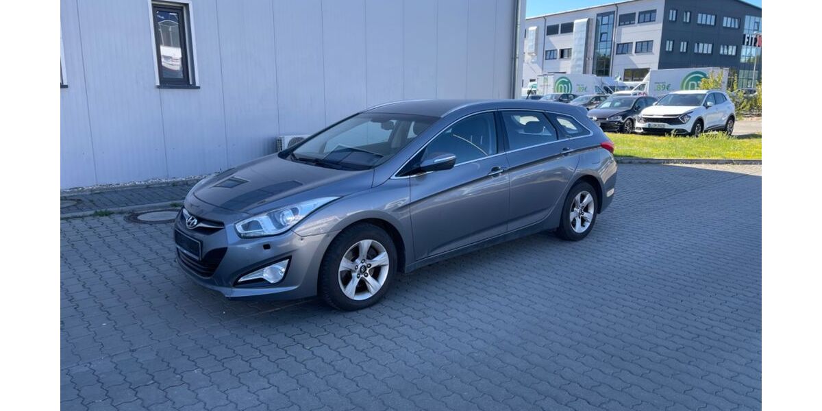 Hyundai i40 99.700 km 6.990 &euro; Leipzig 04209