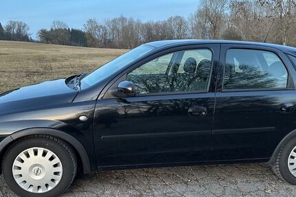 Opel Corsa 287.270 km 1.300 &euro; Breitscheid 35767