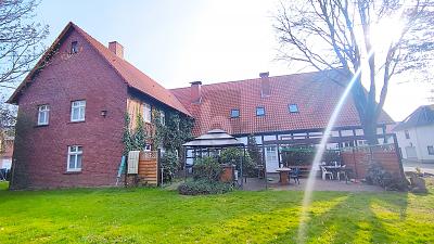 5,8 % RENDITE - 5 EINHEITEN - ZUSÄTZLICHES BAUGRUNDSTÜCK - Mehrfamilienhaus, Wohnhaus Lübbecke | Angebot:27229349