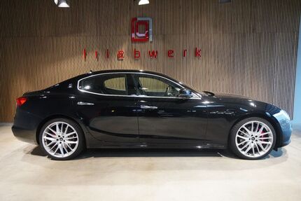 Maserati Ghibli 49.800 km 51.941 &euro; Duisburg 47228