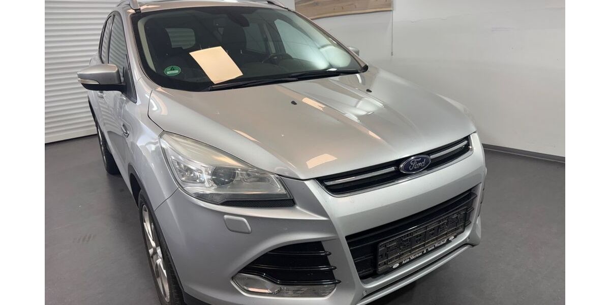 Ford Kuga 155.000 km 10.990 &euro; Soest 59494