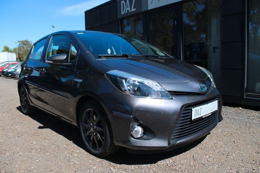 Yaris