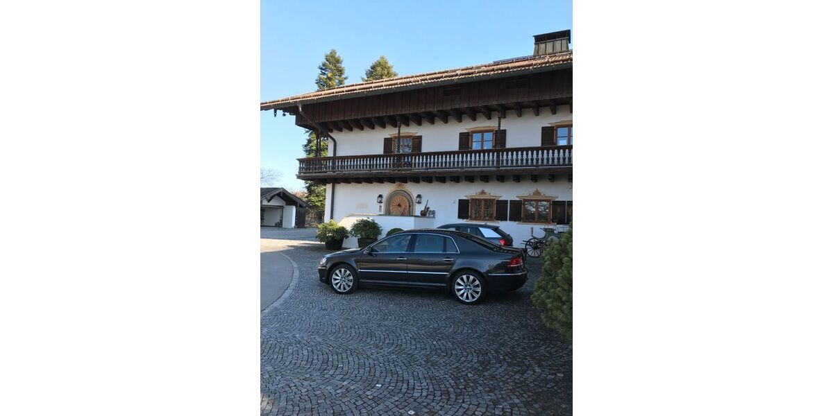 VW Phaeton 180.000 km 11.800 &euro; Straßlach 82064