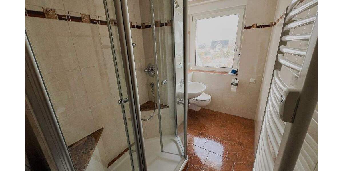 Etagenwohnung Riesa Neugröba - 4 Zimmer, 76 m&sup2;, 80.000&euro; | Angebot:25691521