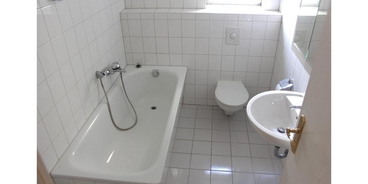 Etagenwohnung Plauen Altstadt - 2 Zimmer, 46 m&sup2;, 45.000&euro; | Angebot:27440830