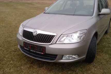 Skoda Octavia 208.300 km 3.498 &euro; Elsterwerda 04910