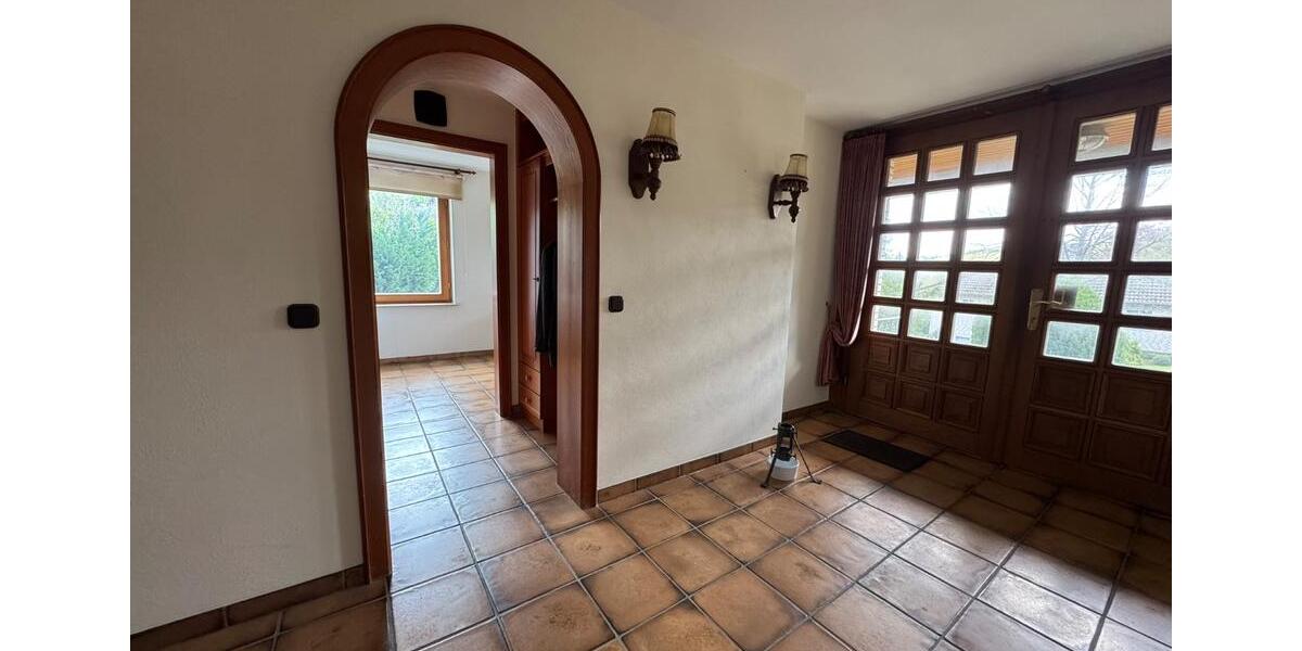 Einfamilienhaus Bad Münstereifel - 8 Zimmer, 226 m&sup2;, 840.000&euro; | Angebot:26715262