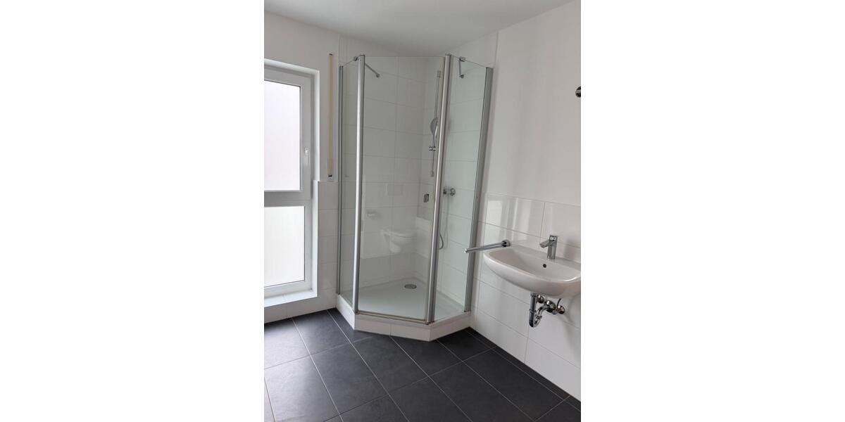 Einfamilienhaus Neubiberg - 3 Zimmer, 125 m&sup2;, 2.050&euro; | Angebot:25881513