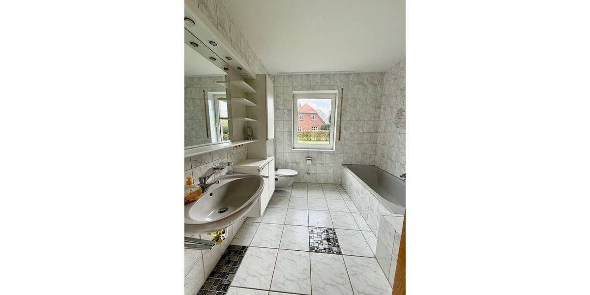 Einfamilienhaus Westerstede / Hollwege Hollwege - 5 Zimmer, 170 m&sup2;, 359.000&euro; | Angebot:26139168