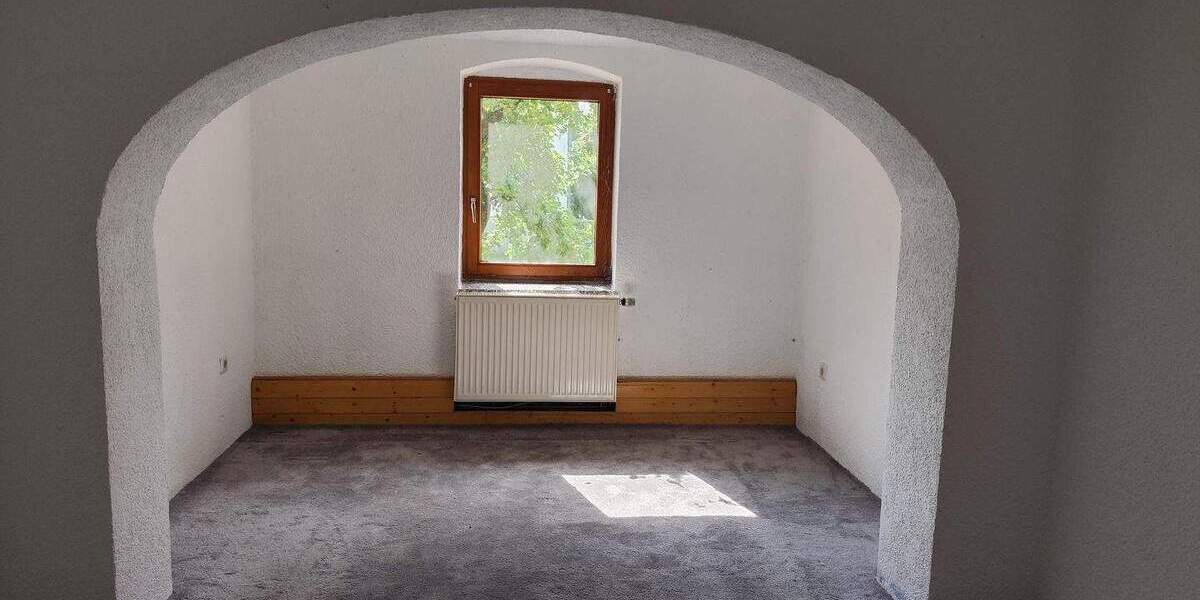 Mehrfamilienhaus, Wohnhaus Hähnichen Spree - 6 Zimmer, 175 m&sup2;, 149.000&euro; | Angebot:25771215