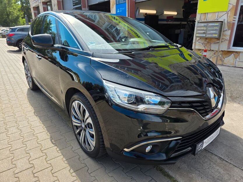 Renault Scenic 183.240 km 8.950 € Berlin 12059