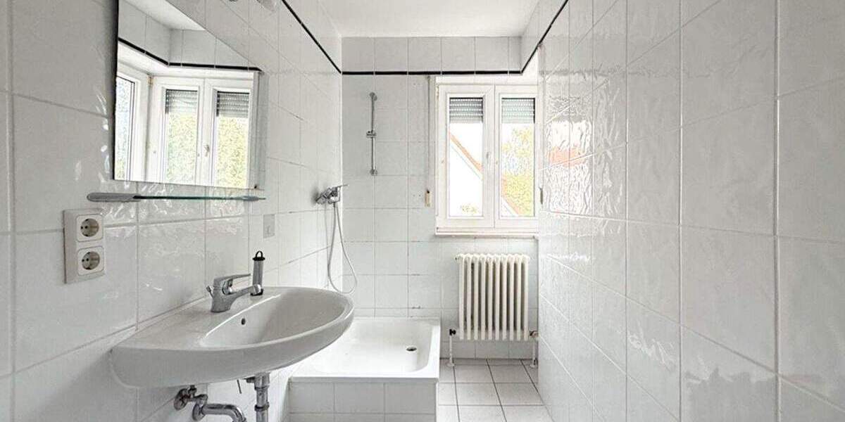 Frisch renoviertes Reihenendhaus, mit Nutzfläche 179,26m², 4km vor Berlin- Provisionsfrei! 4 zimmer